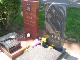 The Bruce Lee grave memorial.