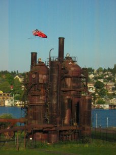 Flying kite at Gasworks Park